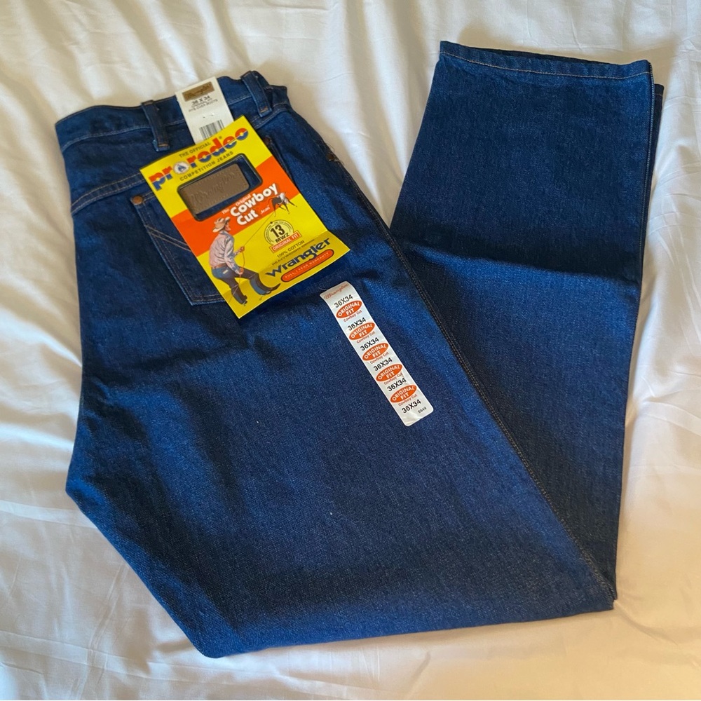 NWT Cowboy Cut Wranglers